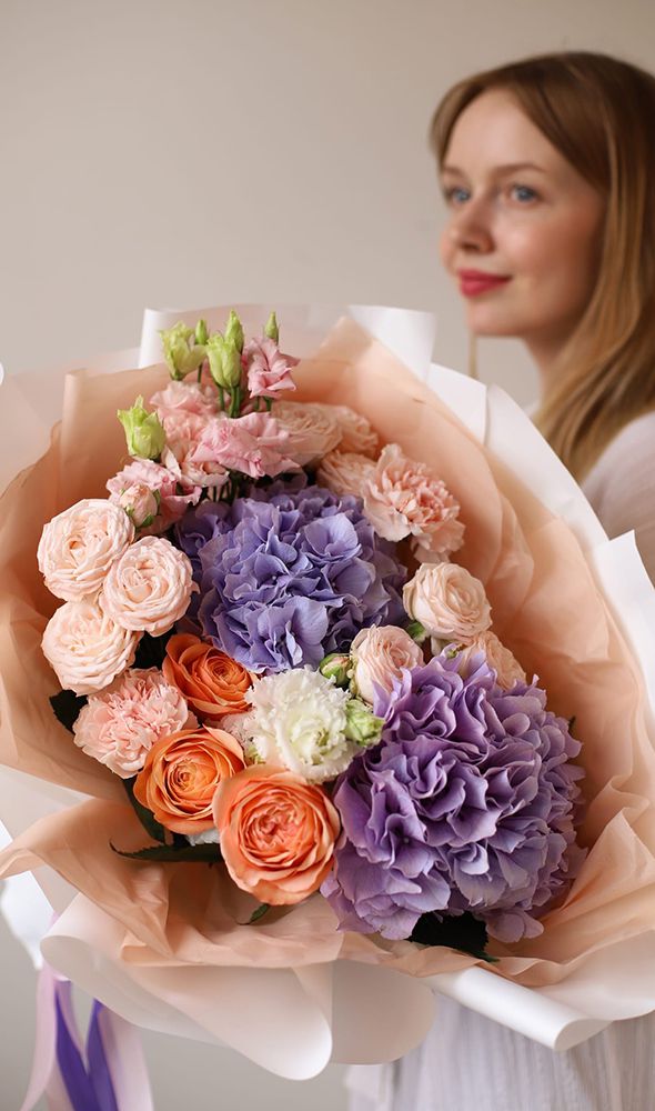 Заказать букет цветов в Новосибирске