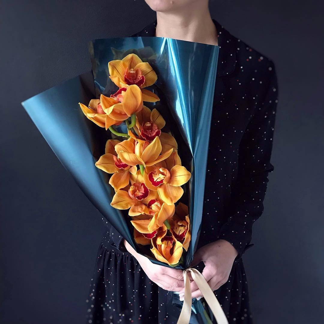 Купить Букет из орхидеи Цимбидиум model №768 в Новосибирске