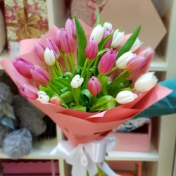 Тюльпаны в Новосибирске - букет из 25 тюльпанов