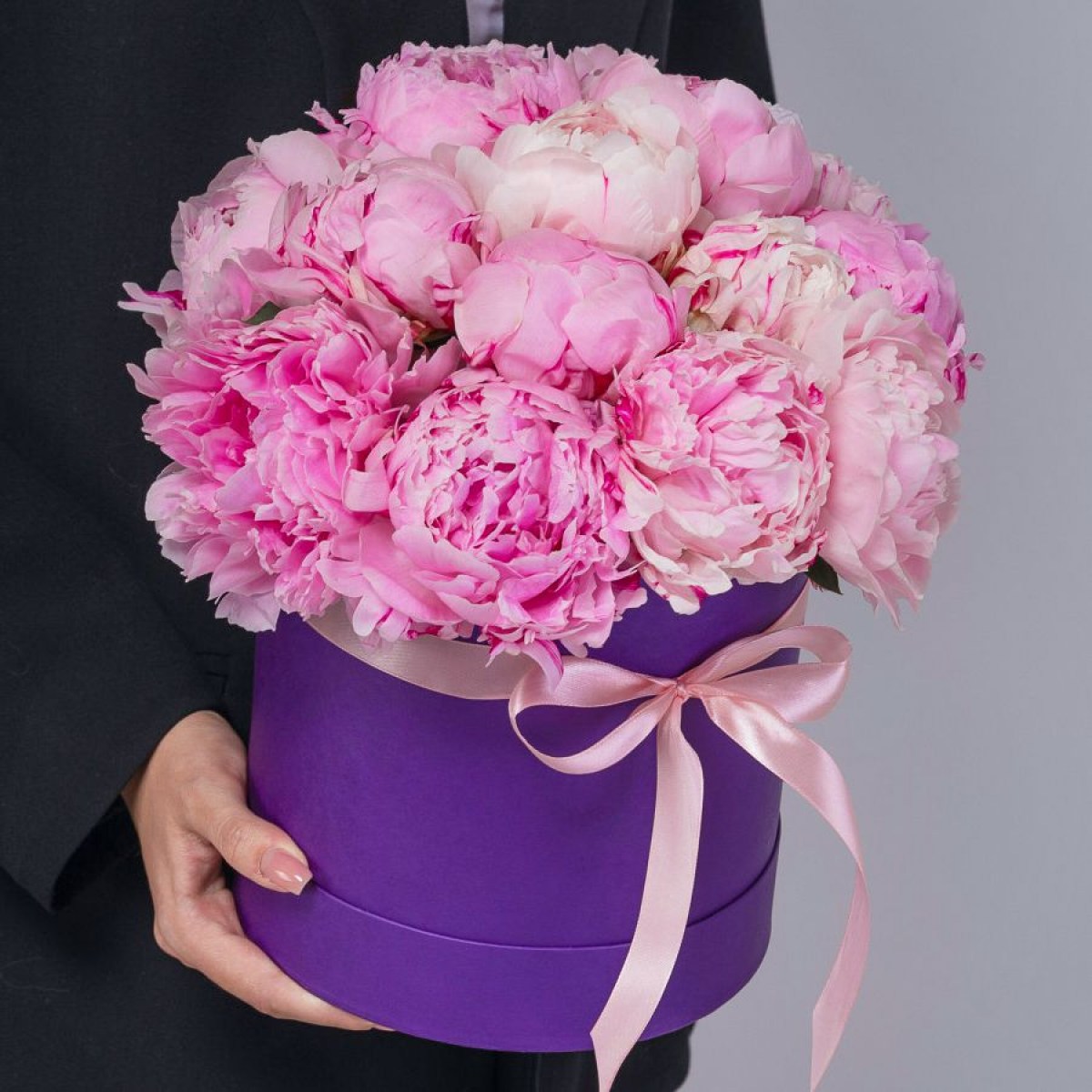 Пионы Сара Бернар